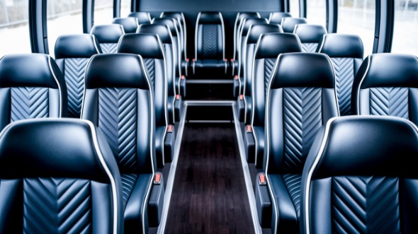 south gate 18 passenger minibus rental
